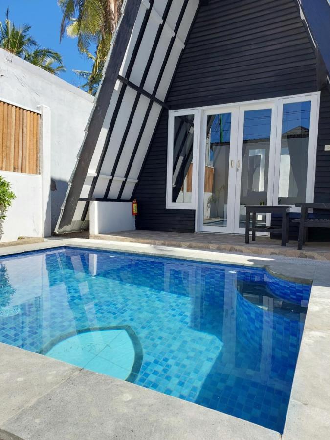 Sanctum Dive Bungalows With Private Pool Gili Trawangan Exteriör bild